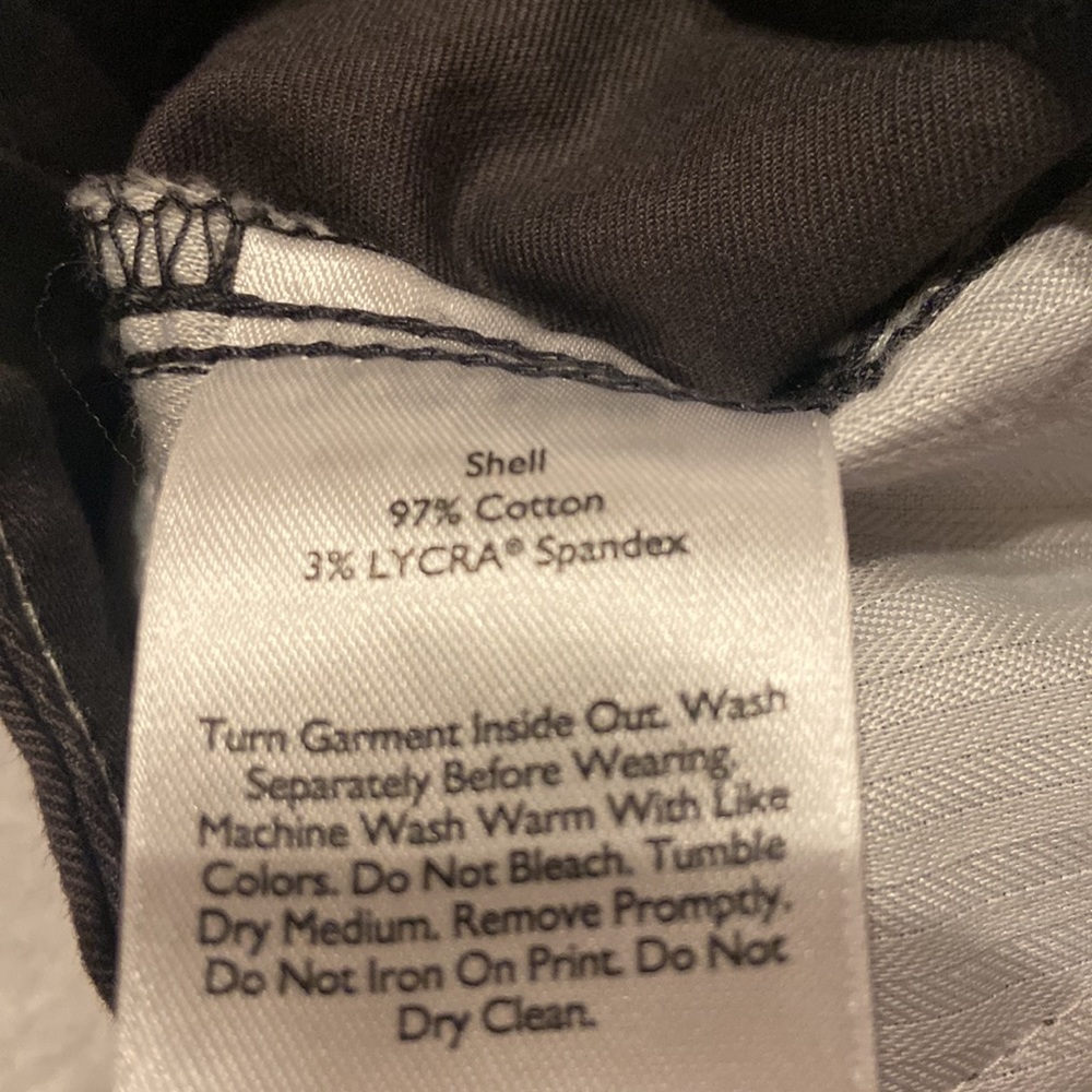 NWT and NWOT Eddie Bauer Size 2 Short Bundle - Picture 12 of 13